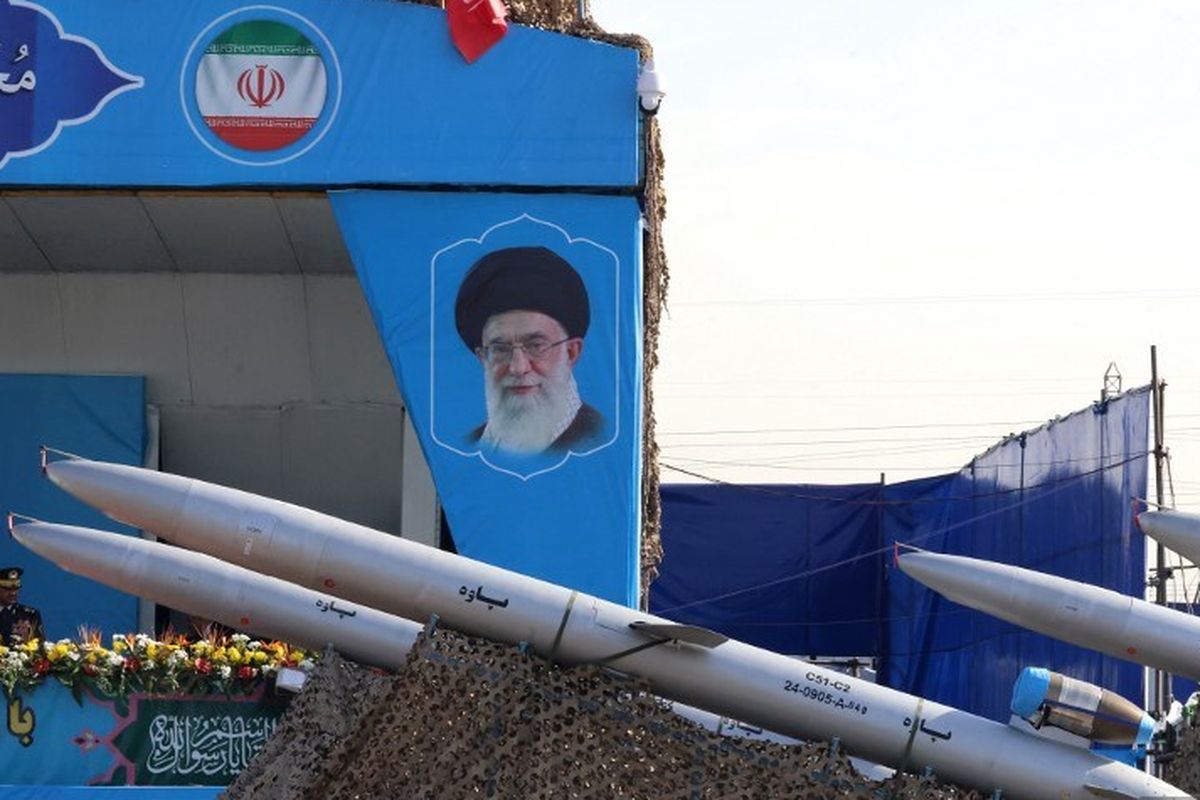 Iran & China Kuatkan Kerja Sama Senjata Rahasia: Rudal Baru Dibangkitkan Iran & China Kuatkan Kerja Sama Senjata Rahasia: Rudal Baru Dibangkitkan